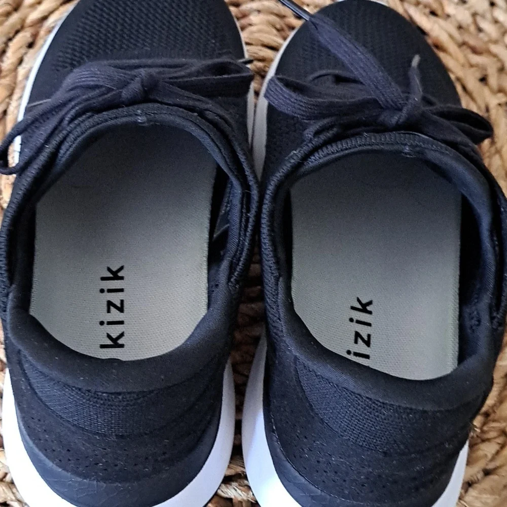 Kizik Womens Lima Hands Free‎ Slip On Black Mesh Knit Athleisure Sneakers 7.5W